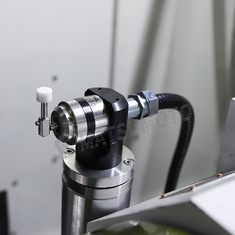 4 axis CNC Milling Machine VMC1160 Automatic Heavy Duty Vertical Metal Milling Machine