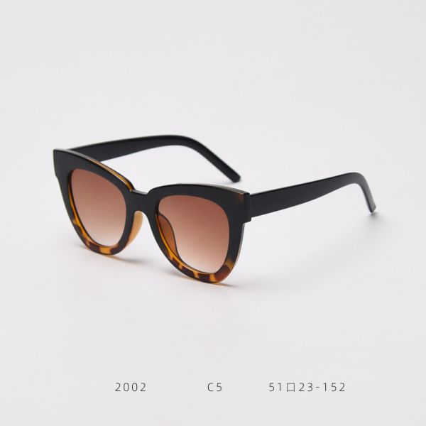 Trendy Fashion BSCI Women Cat Eye Sunglasses 147MM Leopard Frame