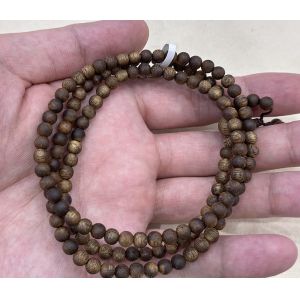 Handcrafted 100% Natural Agarwood Bracelet with Adjustable Size and Distinct Fragrance for Meditation and Relaxation
