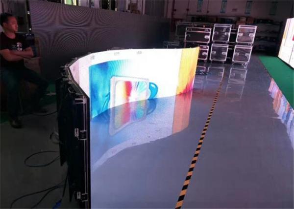 Passo interno SMD2121 1920Hz do pixel da tela P3.91mm do diodo emissor de luz do arrendamento da manutenção dianteira