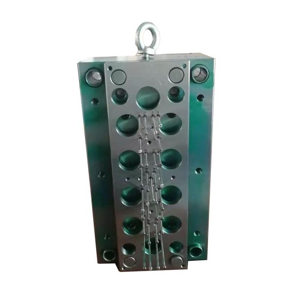 DME Hot Runner M300 Plastic Injection Mold For Auto Parts