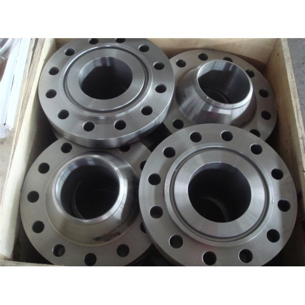 Выскальзывание ASME B16.5 A182 304 Pn16 RF CL150 на фланце