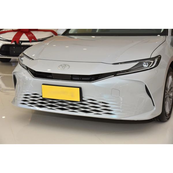 2024 Toyota Camry Sedán Edición Elite Alta Velocidad Automóvil de gasolina de 4 puertas y 5 asientos