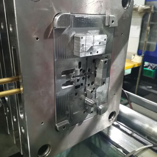 Качество еды Diy создателя впрыски частей прессформы прессформы впрыски ПК Pvc Pp Abs вставки изготовленное на заказ пластиковое