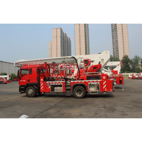 SINOTRUK Fire Fighting Trucks HOWO 4x2 6m3 With Foam Tank  EURO2/3/4