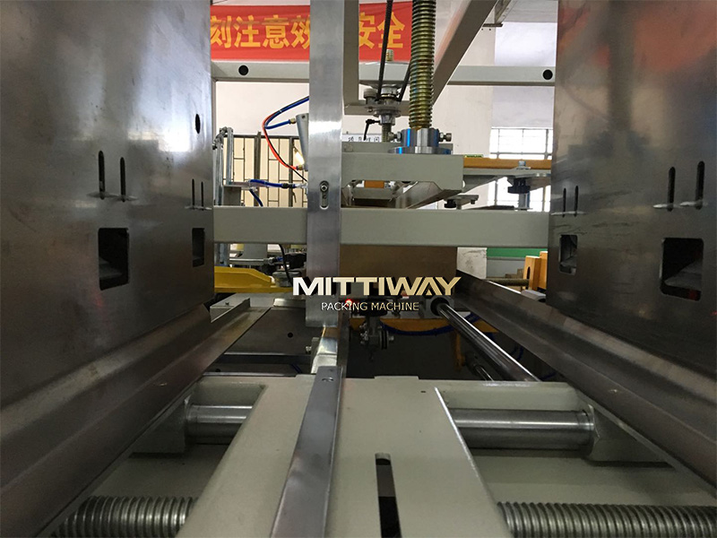 Промышленная картонная эректорная машина 380 В горизонтальная картонная эректорная машина