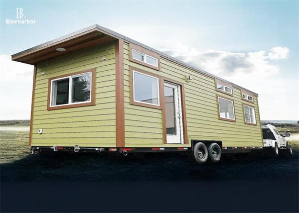 Light Steel Structure Prefab Mini Homes Trailered Beige 3 Ton For 2-3 People
