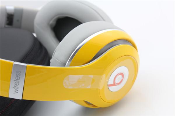 Beats by Dr.Dre Studio 2.0 Wireless Bluetooth Around-the-Ear Headband Headphones Orange   made in china grgheadsets-com.ecer.com