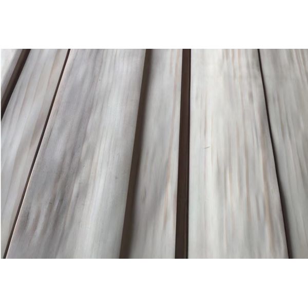 Length 0.6m-2.8m Pine Wood Veneer Sheets For Furniture / Wooden Flooring