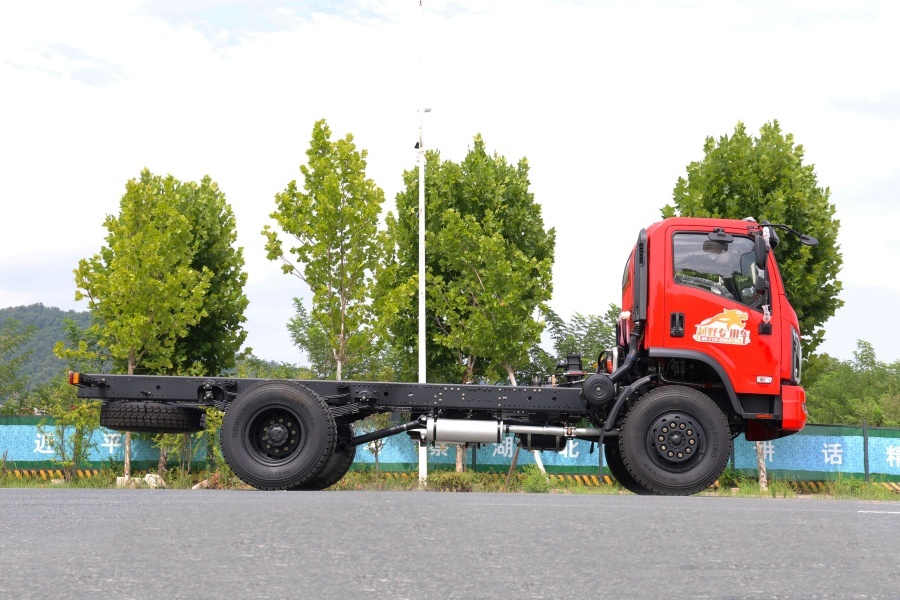 Dongfeng 4×4 Flathead Off-road Truck Chassis with  B170 Engine For Export Custom Refit