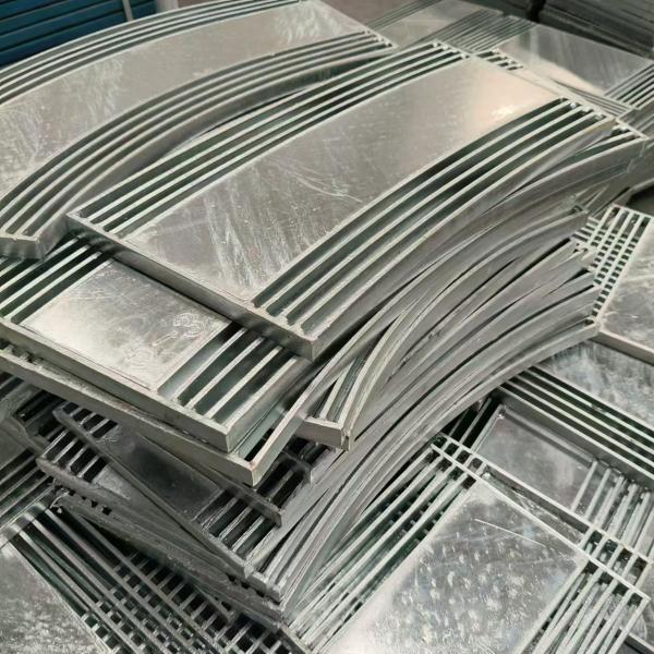High Strength Anti Slip Grating Steel Grid Plate For Drainage Ventilation