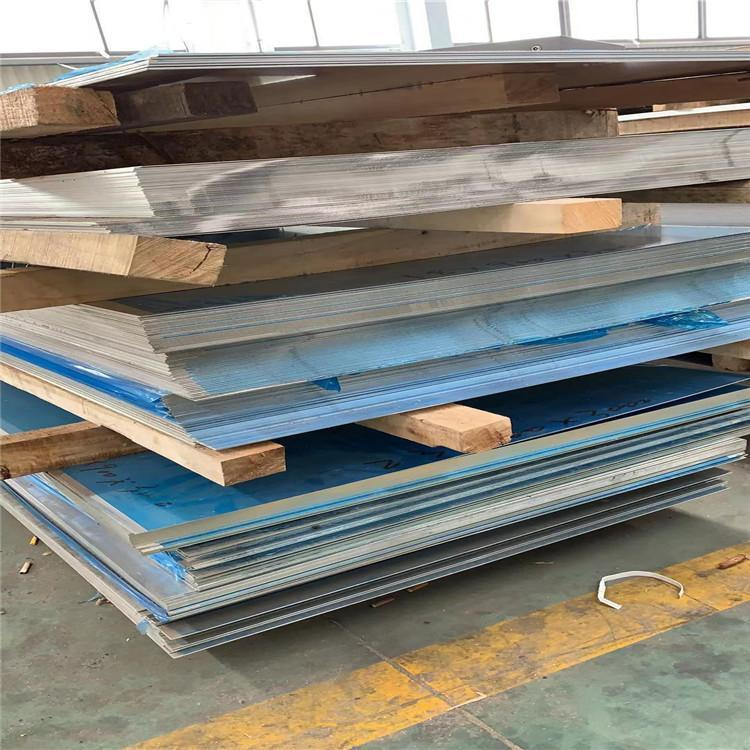 плиты листа 3A21 H112 нагрузка алюминиевой низкая разделяет ширину 1000mm 1250mm 1500mm 2500mm кожи тела автомобиля