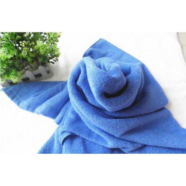Wholesale Inventory Hotel Spa Guesthouse Hospitality Solid Color Cheap Bath Face Towel