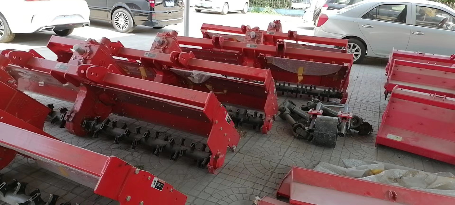 MF600 трактор колеса фермы двигателя YTO евро III с кабиной водителя и A/C