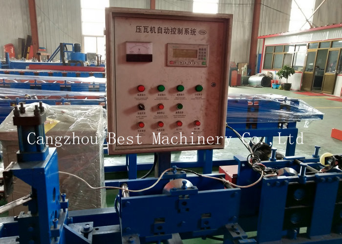 Крен стержня угла стены углового шарика гипсокартона стальной формируя машину л раздел для здания крыши