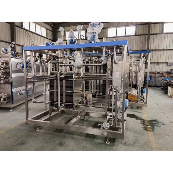 Versatile Milk Sterilizer Plate Heat Exchanger UHT Sterilizer for Beverage Processing
