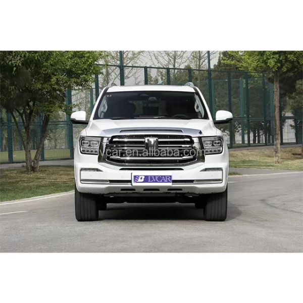 Tank500 Gran Muralla China 4WD SUV de gasolina Dirección a mano izquierda 4 bolsas de aire Interior espacioso