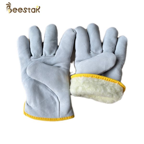 White Color Double Thick Winter Sheepskin Bee Gloves For Beekeeping Industries