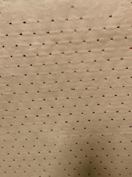 La protección del medio ambiente perforó el rollo de papel 80gsm de Kraft 62 pulgadas