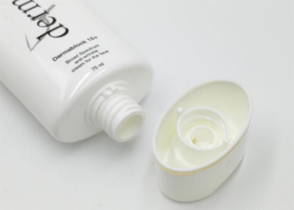 Oval Cosmetic Empty Plastic Lotion Tubes Screw Cap Offset Printing Sealed End
