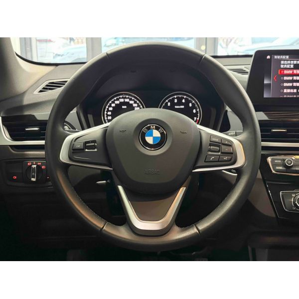 White BMW X1 2022 SDrive20Li Fashion Model  For Business And Personal
