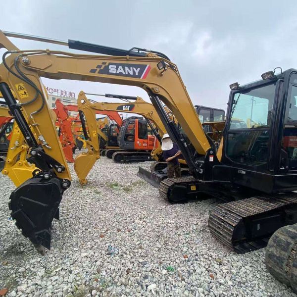 Hot Sale Used Sany SY55C Excavator – 5 Ton Operating Weight | 0.21m³ Bucket Capacity (2023 Model, Excellent Condition)
