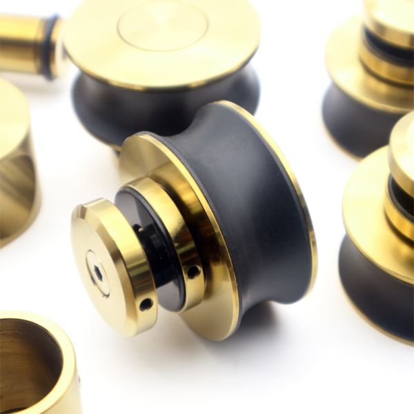 Sistema de barandillas de puerta corredera de cristal sin marco de acero inoxidable de color dorado para la sala de ducha