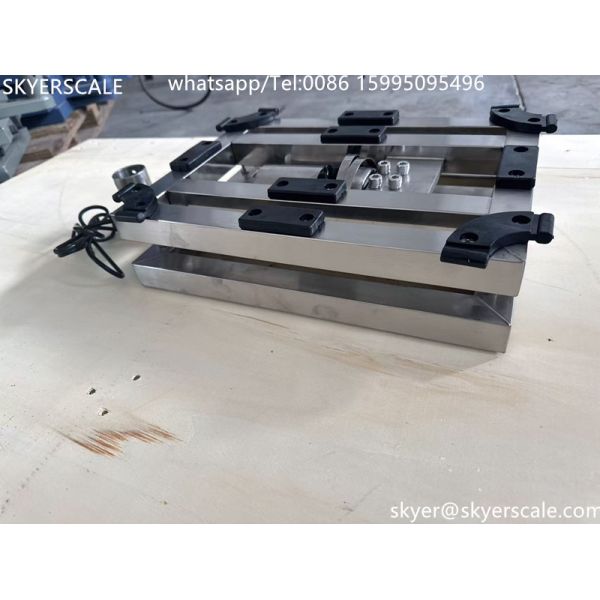 Balance électronique en acier inoxydable de 60 kg 30x40 cm avec couvercle étanche