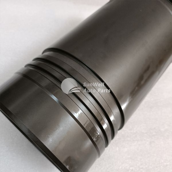 Genuine diesel spare parts S6D125 6D125 Cylinder Liner 6151-22-2220
