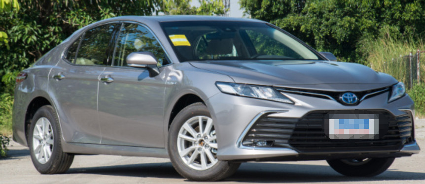 Седан 2022 мест 3 двери 5 версии 4 элиты спаренного двигателя 2.5HE Toyota Camry добавочный