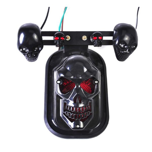 Motorcycle Parts Black Skull Brake Tail Light with Turn Signal 1 Pair Turn Light