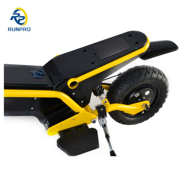 350W/500W Battery Removable E-Scooter with Foldable Design and Max Range of 35KM/45KM