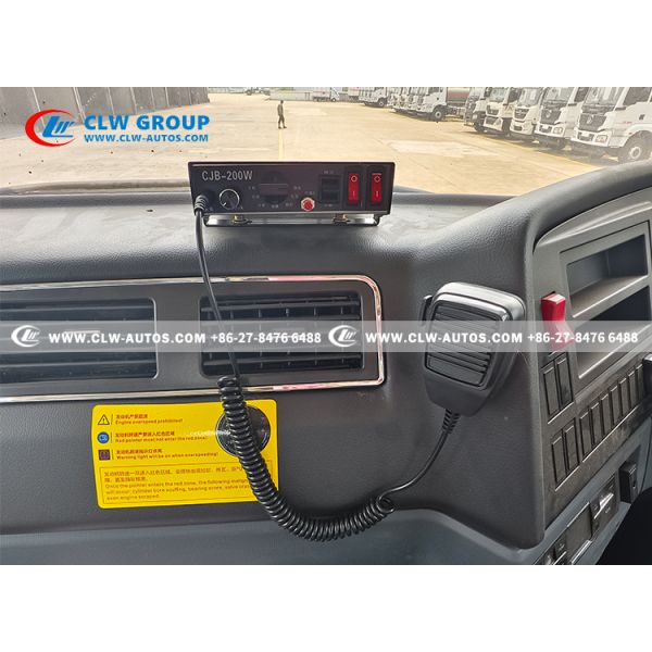 HOWO 8X4 30 Ton Rotary Wrecker Truck with 360° Rotatable Boom and Dual 15-Ton Hydraulic Winches
