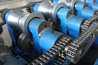 Автоматический крен Purlin c z стали формируя машину