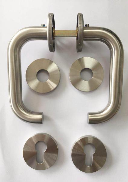 Satin Stainless Steel Door Handle With 53 * 6.5mm Rose Design Fire Tested