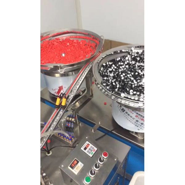 20mm Diameter Seal Machine , Pharmaceutical Cap Coil Feeding Machine