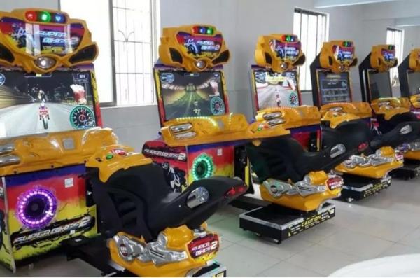 Coin Operated Motorcycle Biker Simulator Motorcycle Motion Simulator For Funzone
