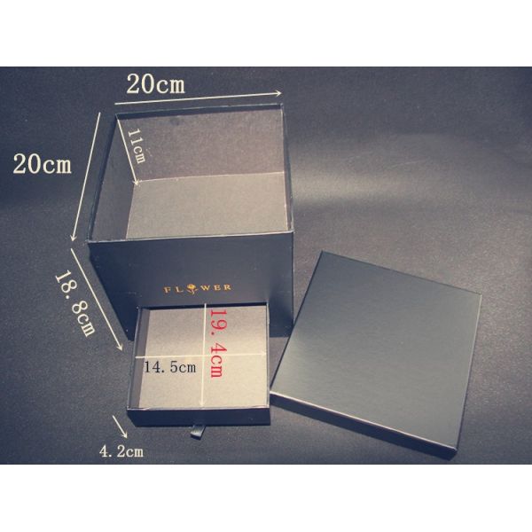 Boîtes d'emballage de fleurs carrées conservées en chocolat rose Emballage en carton ondulé