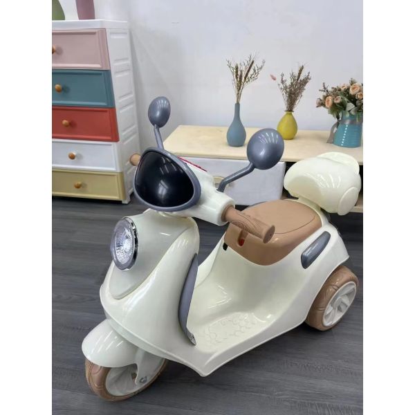 PP Plastic 6v Electric Ride on Car Motorbike for Kids Storage Box and Lights 2023