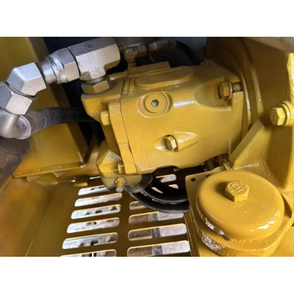 Used CAT 305.5E2 Mini Crawler Excavator with 0.22 m3 Bucket Capacity in Good Condition