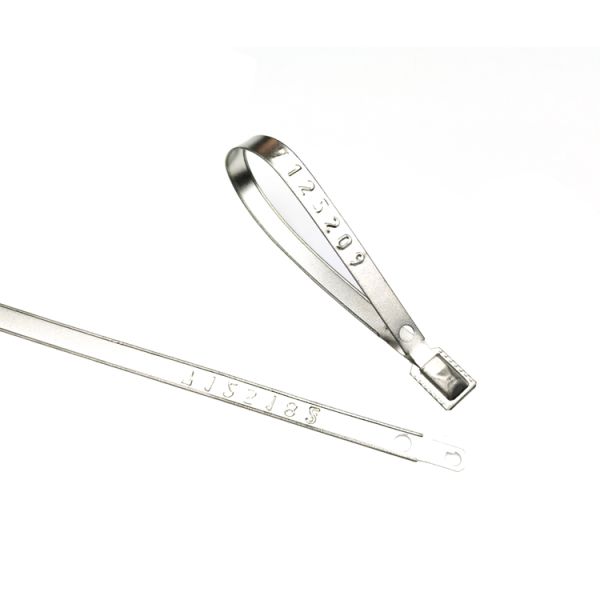 Embossed Strapping Metal Seals With Pull Tight Locking Mechanism Anti Rust