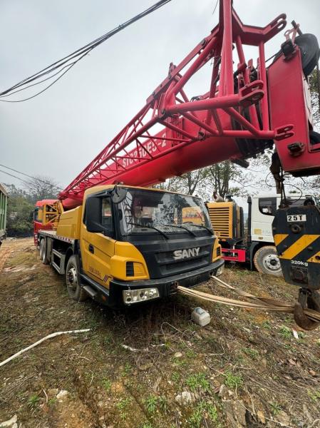 Rouge et jaune Mini S abordable Toute grue de camion Grue mobile 25T pour la construction