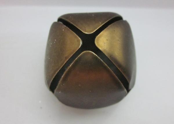 small decoration jingle bells in cross jingle bell supplier from China