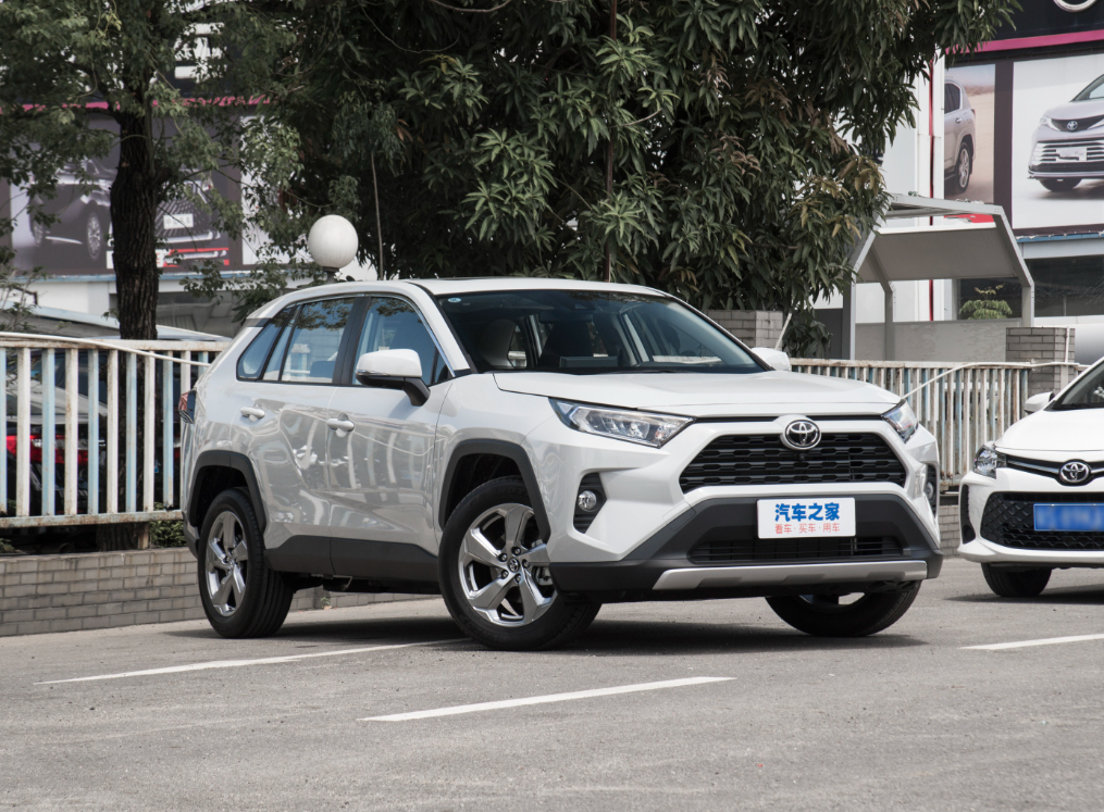 Toyotas RAV 4 2023 Electric SUV Vehicle Second Hand Cars 5 Seat High Speed 180 km/h