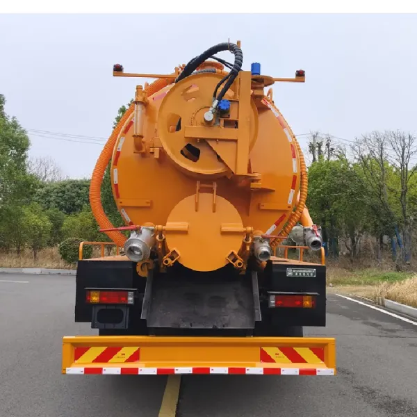 7100L Large Capacity Sewage Cleaning and Suction Truck