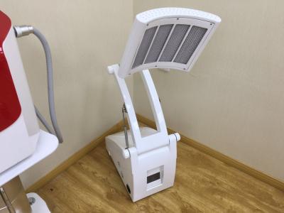 Анти- старея машина терапией света СИД PDT для обработки угорь & шрама отсутстви