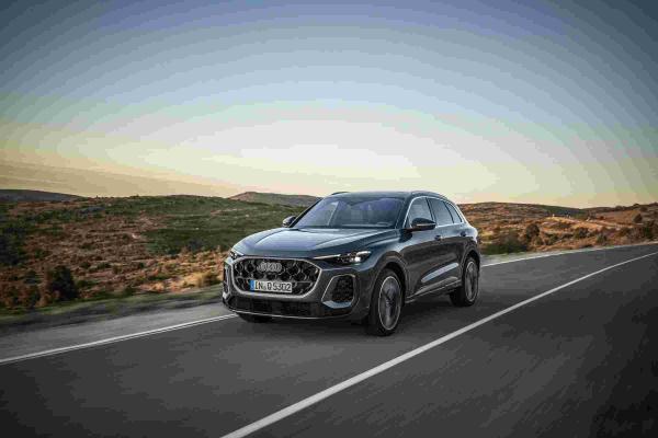 Audi Q5L 2025 quattro 45th Anniversary Collector's Edition 40TFSI Fashionable Dynamic
