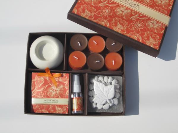 Orange & Brown scented & assorted  tealight candle & candle holder  packed into gift box