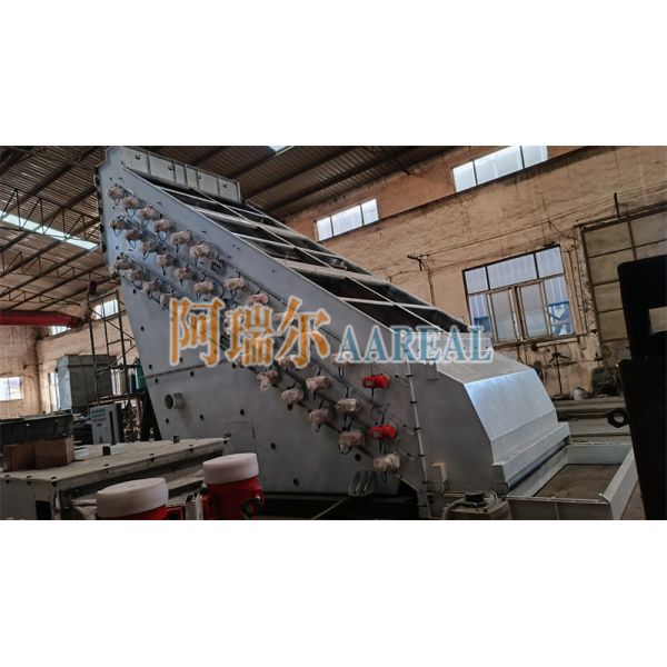 Large Capacity 1~4 Decks 30~50 TPH High Frequency Screen Vibrating Sieve For Calcium Carbonate Precise Classification With Unbalanced Motors for Mesh Cleaning