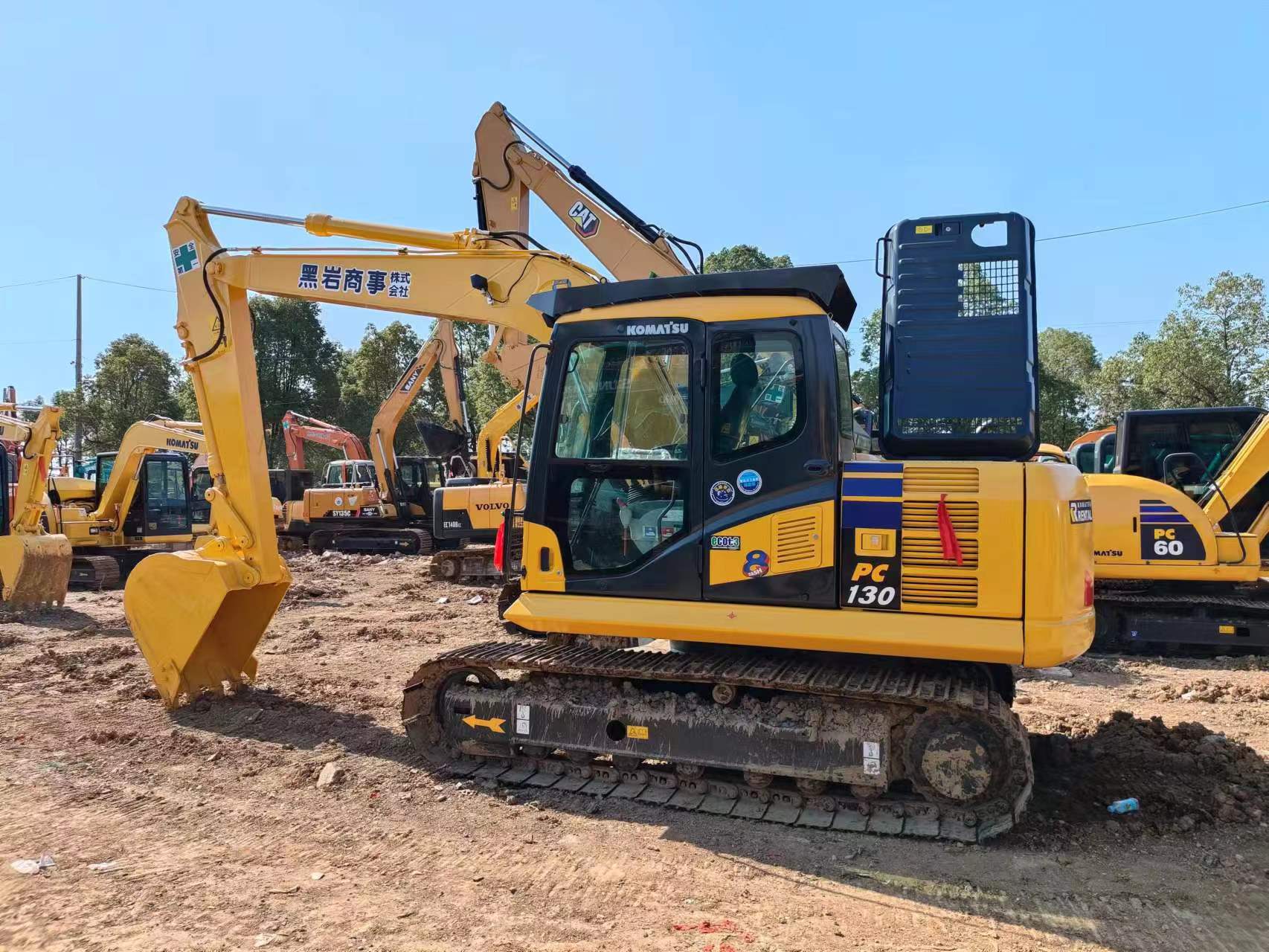 Использованный экскаватор Komatsu PC130 Hydraulic Crawler Excavator 2021 13 тонн 0,64 м3 ведро